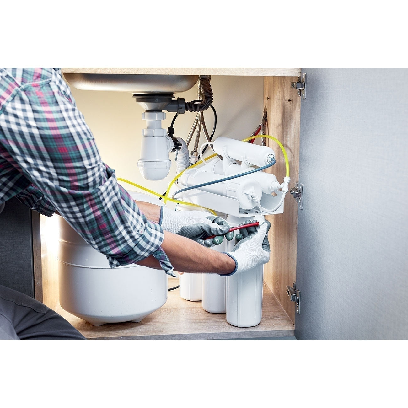 5 Signs It’s Time To Replace Your Home Water Filter System-Vita Filters