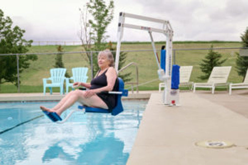 Aqua Creek 375 lbs Capacity Scout Excel White Pool Lift with Blue Seat without Anchor, F - SCTXL – Vita Pool Supply