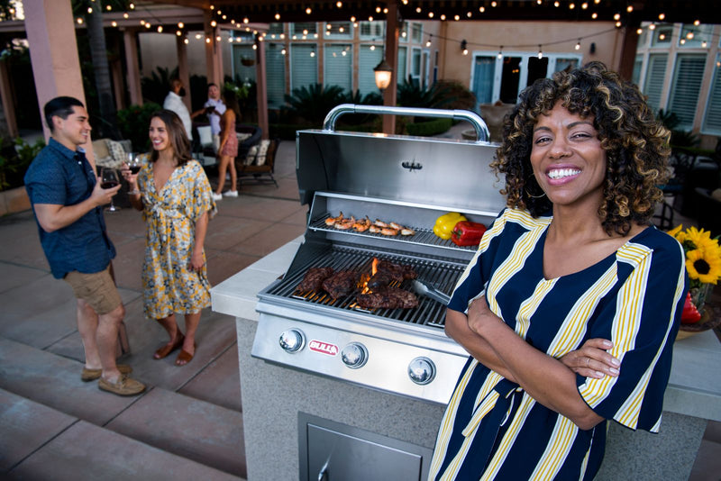 Bull Steer 24" 3 - Burner Built - In Propane Gas Grill Head, 69008 – Vita Pool Supply