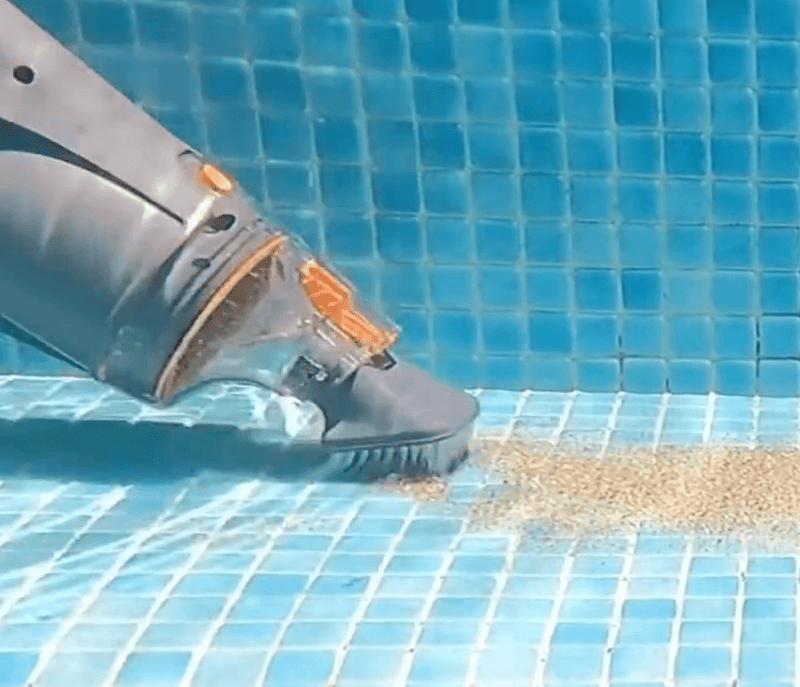 Kokido Vektro Junior Handheld Rechargeable Pool and Spa Vacuum, EV31 EV031CBXUSXXSCP – Vita Pool Supply