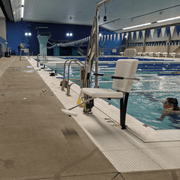 Spectrum Traveler BP500 Pool Lift - 500 lb Capacity - No Anchor (27610) – Vita Pool Supply