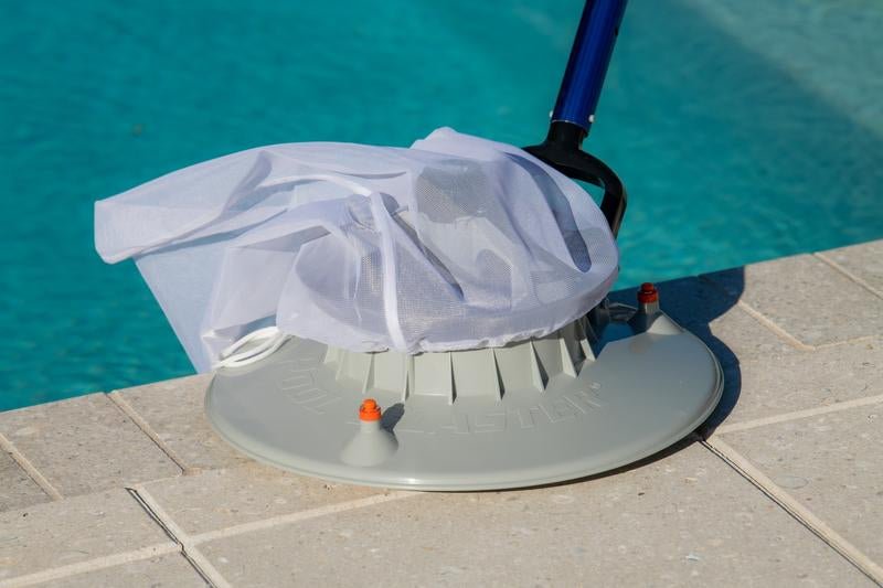 Water Tech 11A0060 Volt Battery Powered Leaf Vac Cordless Skimmer – Vita Pool Supply